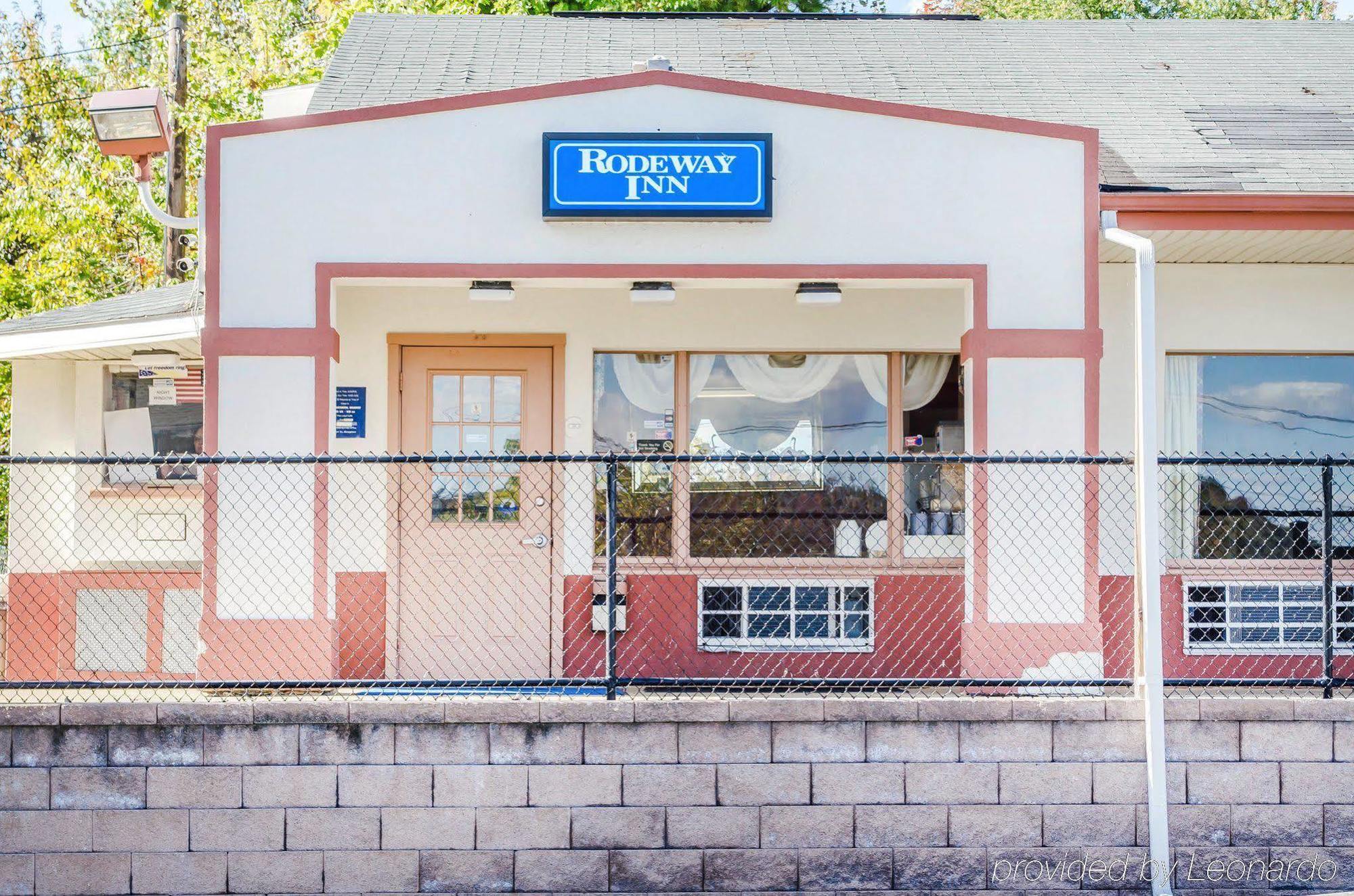 Rodeway Inn Harrisburg Dış mekan fotoğraf