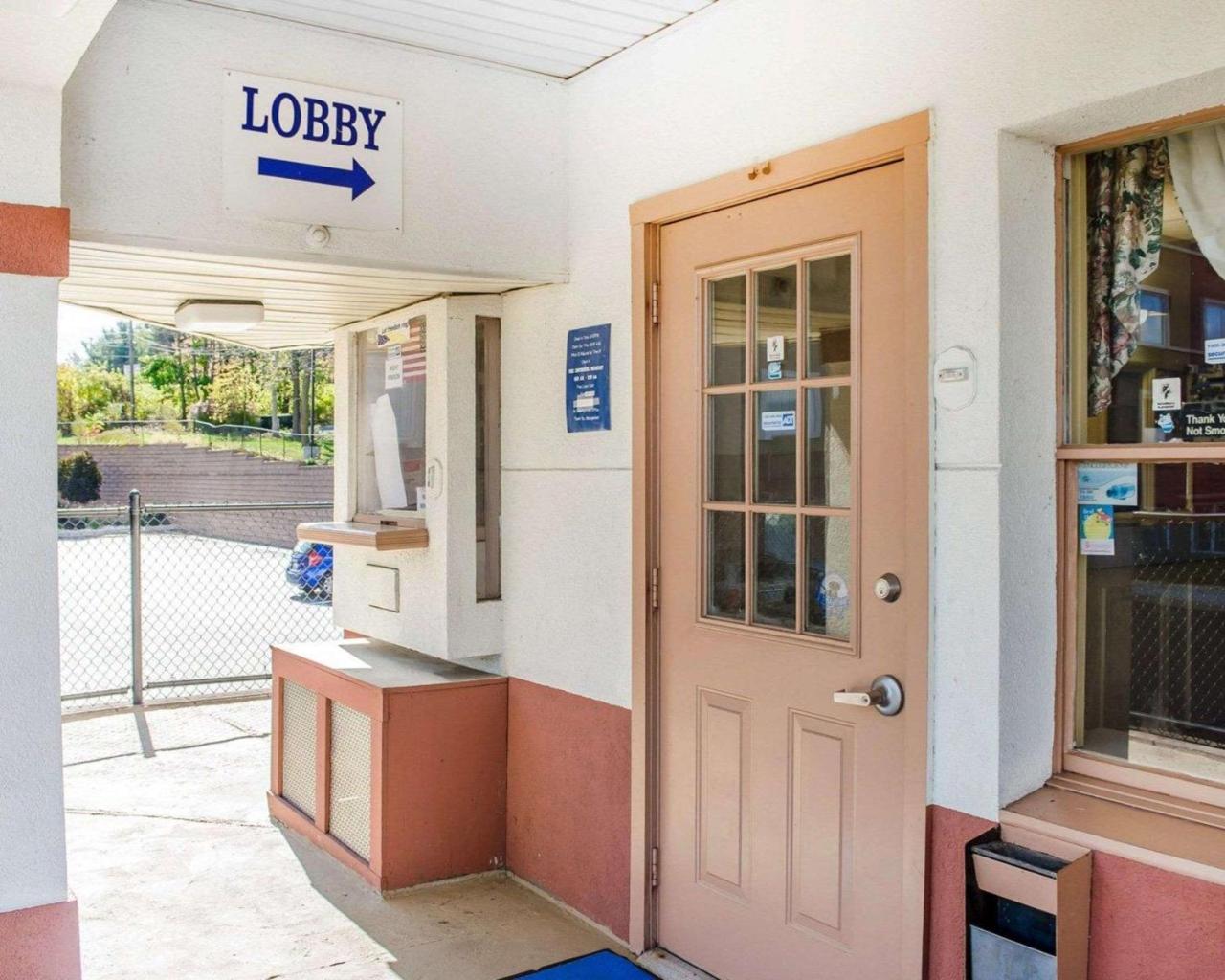 Rodeway Inn Harrisburg Dış mekan fotoğraf