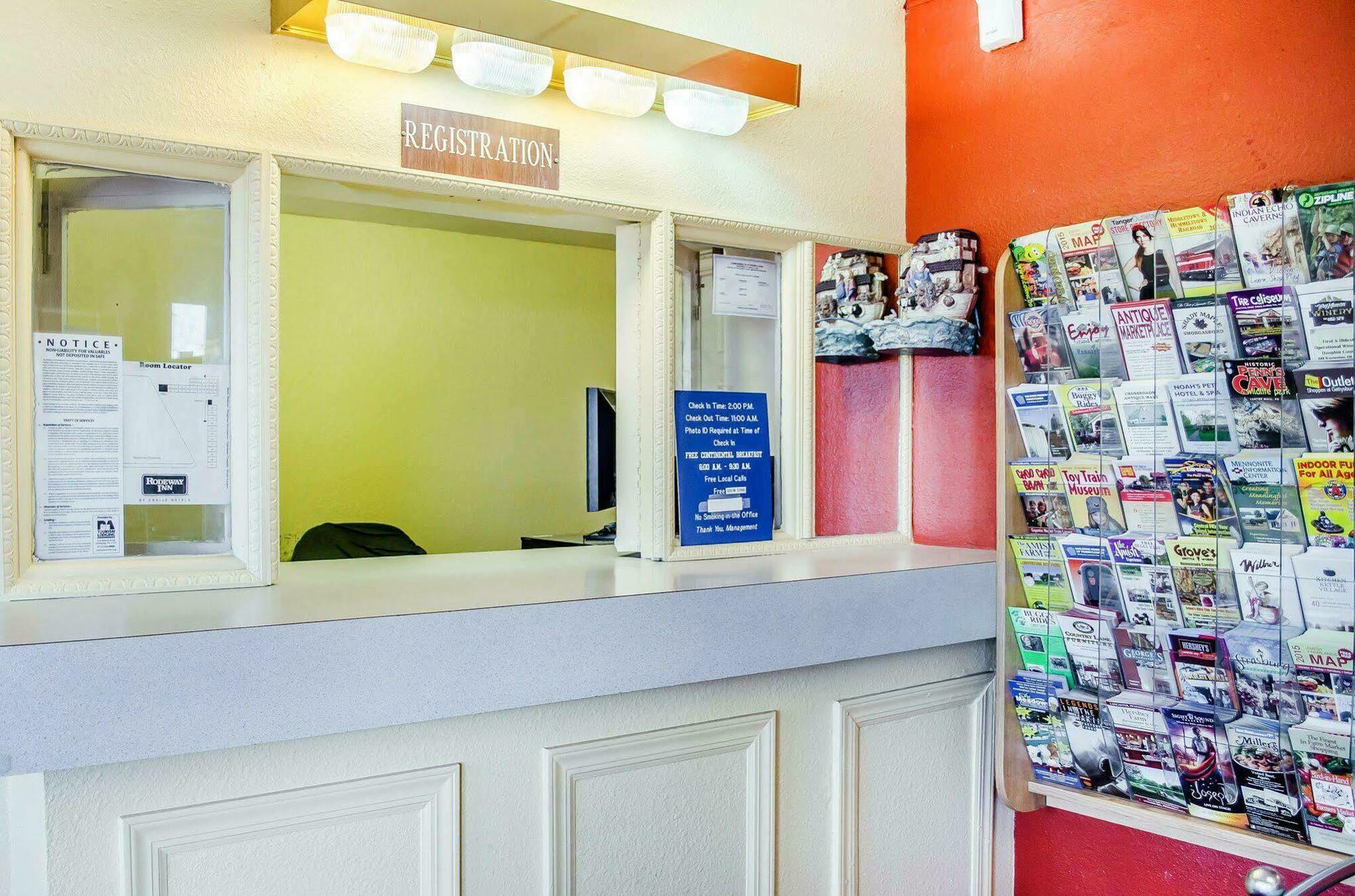 Rodeway Inn Harrisburg Dış mekan fotoğraf