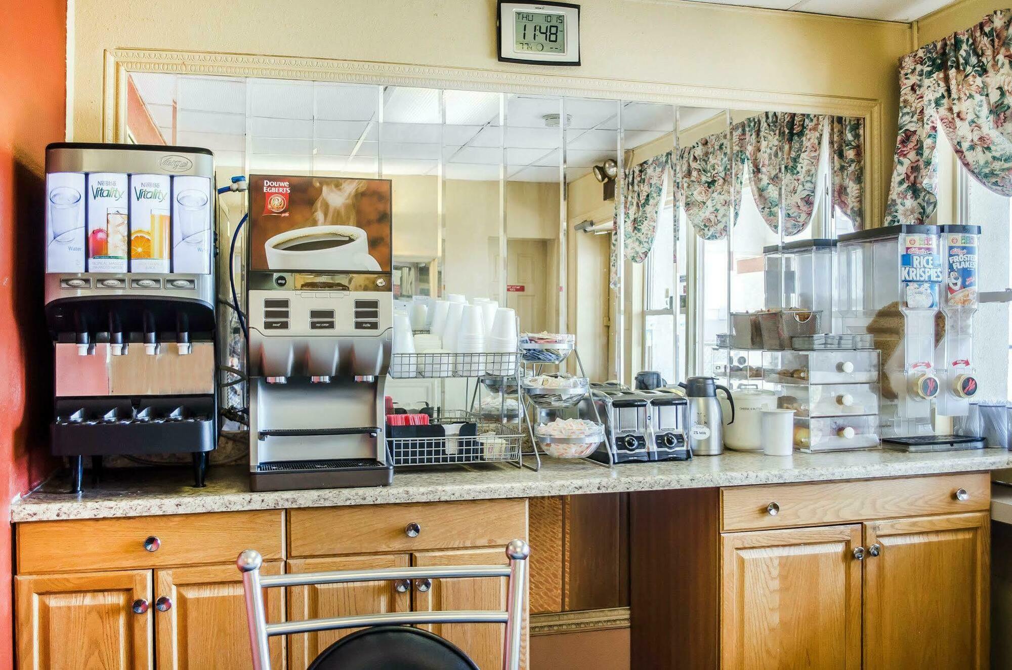 Rodeway Inn Harrisburg Dış mekan fotoğraf