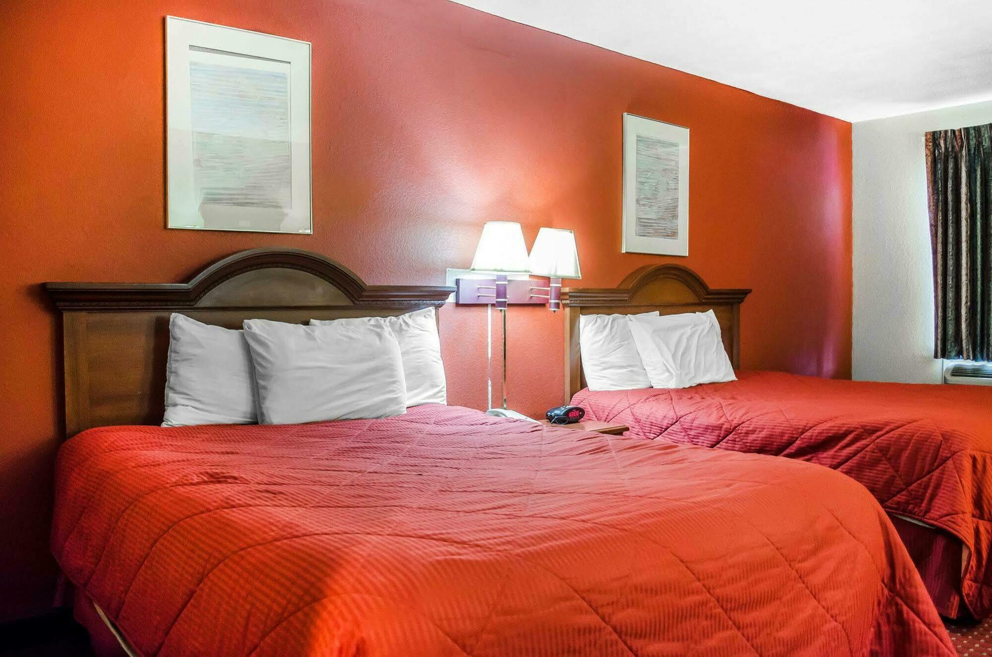 Rodeway Inn Harrisburg Dış mekan fotoğraf